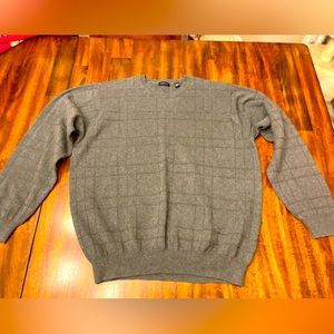 Van Heusen men’s dress sweater XL